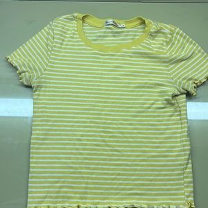 yellow t shirt